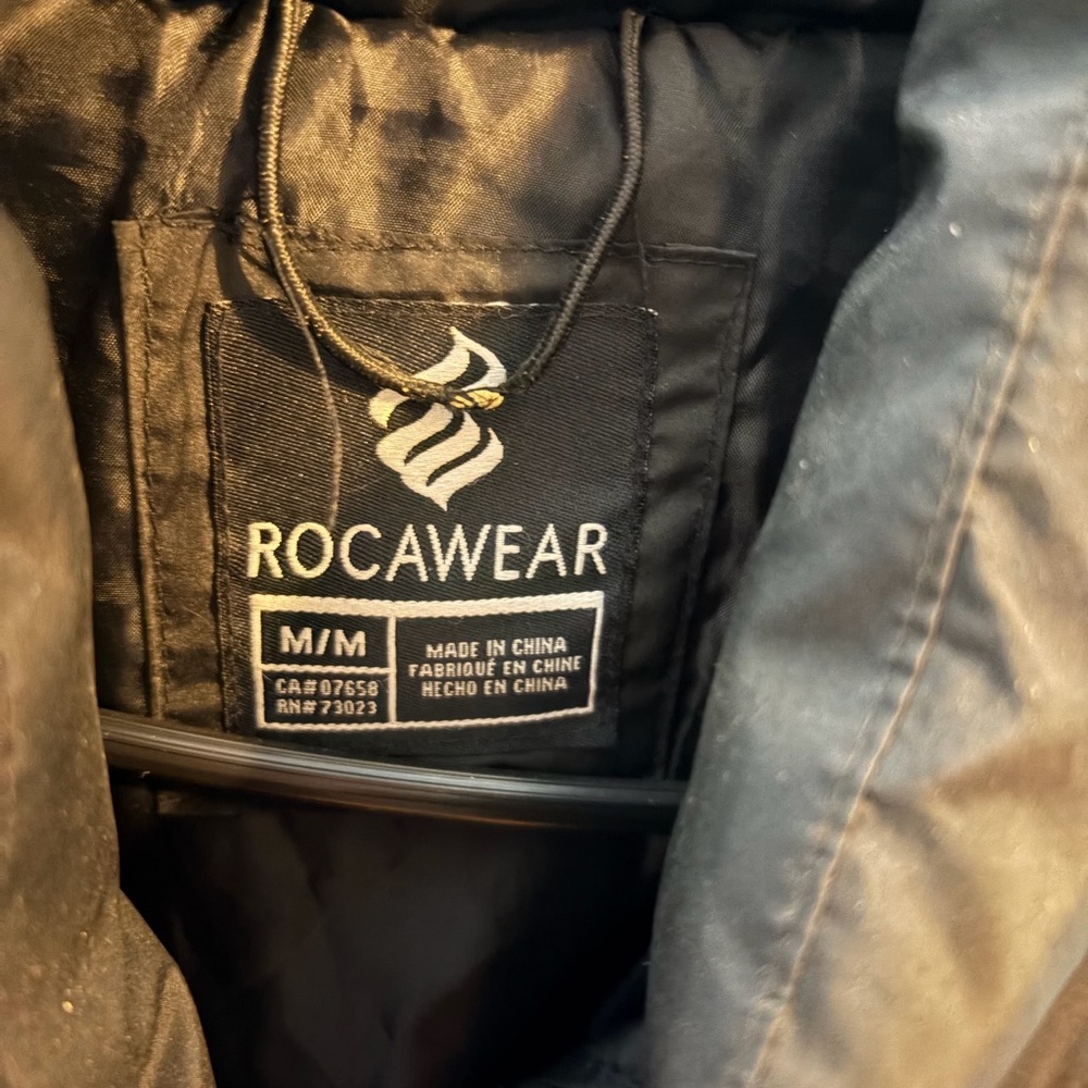 Rocawear Men's Dark Puffer Jacket - Picture 3 of 3